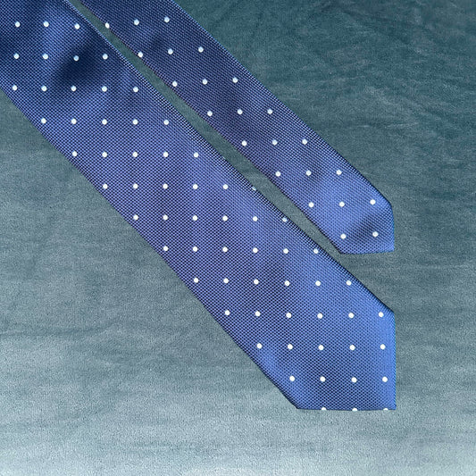 CORBATA PUNTO BLANCO